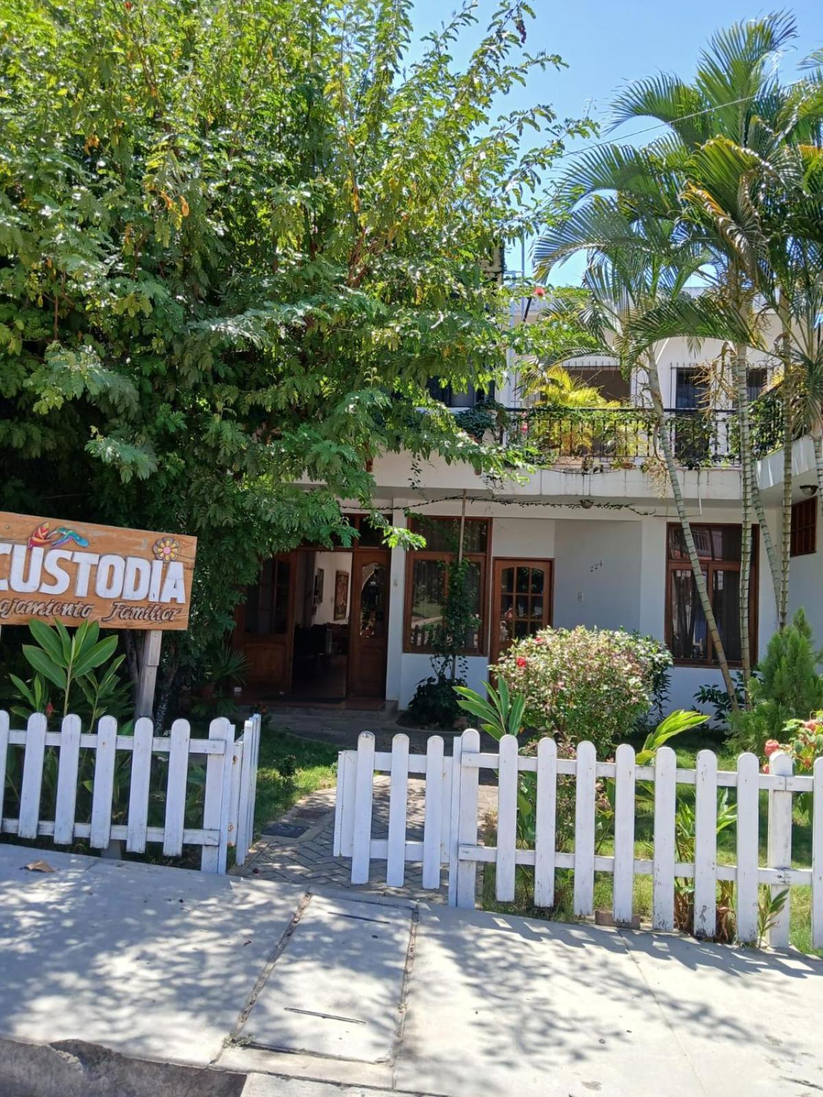 Alojamiento Familiar Custodia Tarapoto Dış mekan fotoğraf